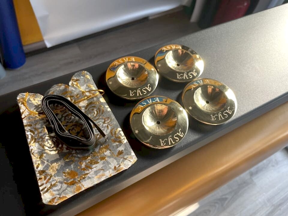 İsme Özel Oryantal Parmak Zili – Pirinç Döküm 480gr Büyük Boy, Lastik Dahil